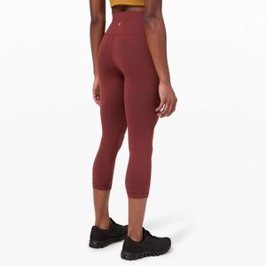 NWOT LULULEMON 🍋 Wunder Train, Sz 6, 21 inch